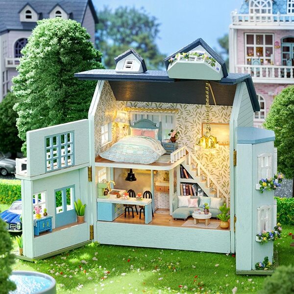 Kit fai da te casa delle bambole in legno con mobili miniatura e luci LED