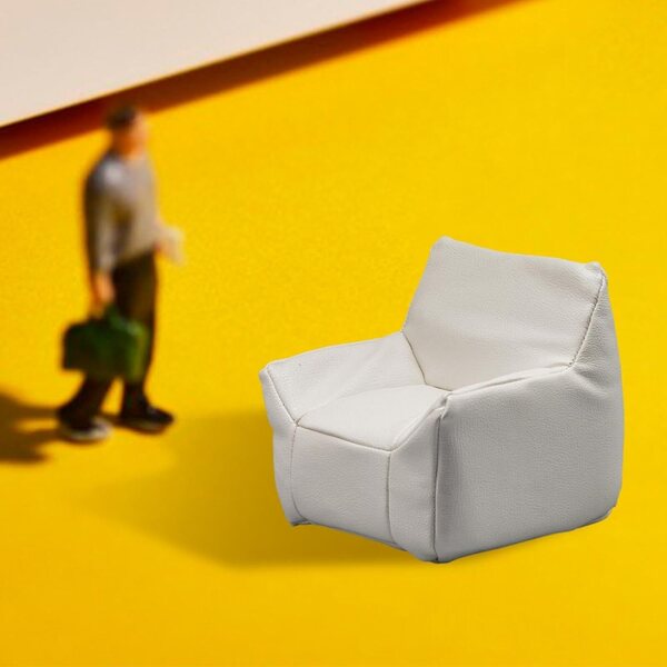 Poltrona Miniatura in Spugna PU per Casa delle Bambole 1:12 Design Vintage Bianco