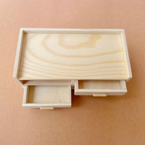 Armadio in Legno Miniatura 1:12 per Casa delle Bambole con Cassetto - Accessorio Camera da Letto