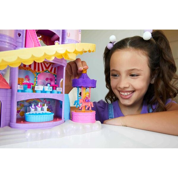 Polly Pocket Rainbow Funfair mit 3 Fahrgeschäften, 2 Puppen und 25 Überraschungen, 4+