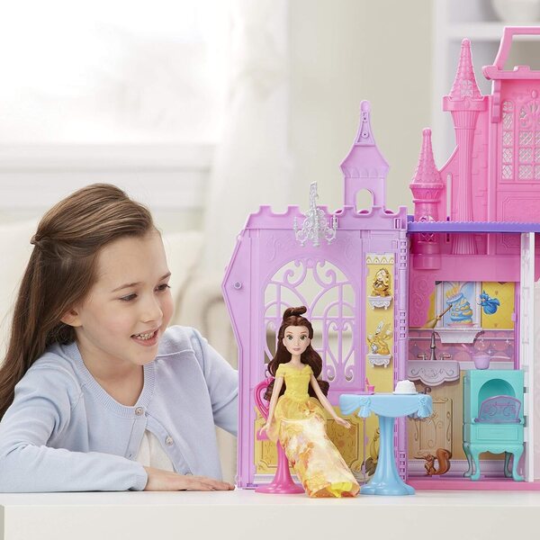 Disney Princess Castle Pack 'n' Go – Tragbares Spielset mit 5 Umgebungen und 13 Zubehörteilen