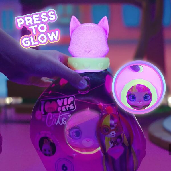 VIP Pets Cats Elektra: Fluoreszierendes Kätzchen mit 15 Accessoires und leuchtendem Haar