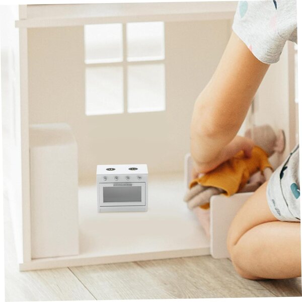 Stufa in legno bianca in scala 1:12 per casa delle bambole - accessorio cucina miniatura
