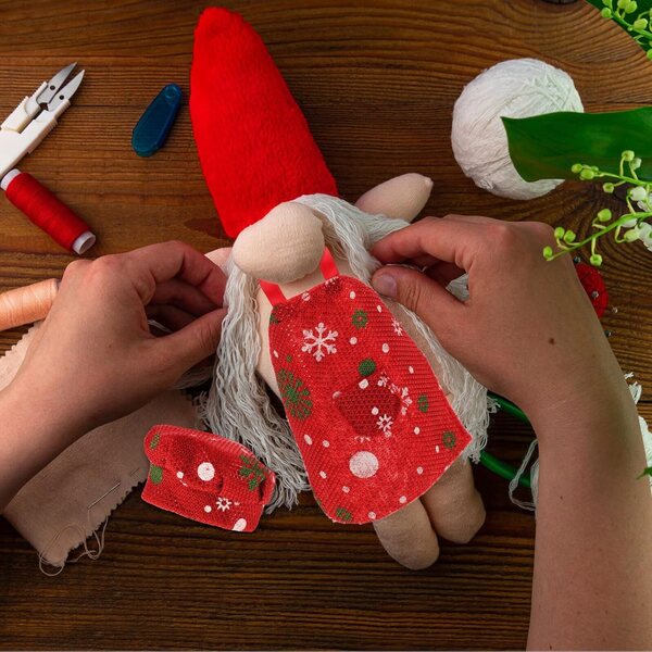 Set Grembiule e Cappello da Chef Miniatura Rosso per Bambole OB11 Natale