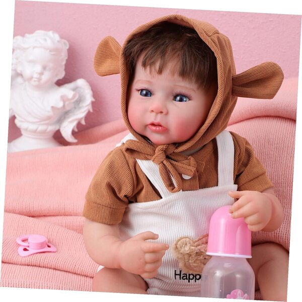 Bambola morbida in vinile realistica con vestiti e accessori, gioco creativo per bambini
