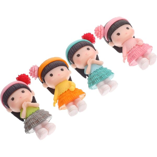 4 Statue Bambola Ragazza in PVC per Decorazione Torte e Eventi 5x3x2 cm