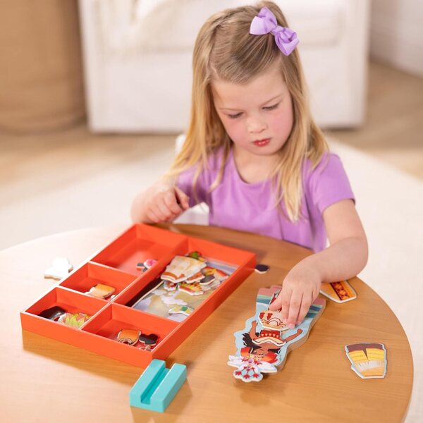 Melissa & Doug Disney Princess Moana – Magnetische Holzpuppe mit mehr als 30 Teilen