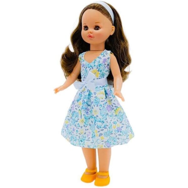 Set aus Kleidung, Schuhen und Accessoires für Sintra-, Simona- und Nancy-Puppen – Folk Artesanía Blu