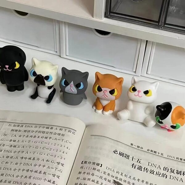Decorazione Miniatura Gattino in Resina per Scrivania, Casa e Regalo Bambini