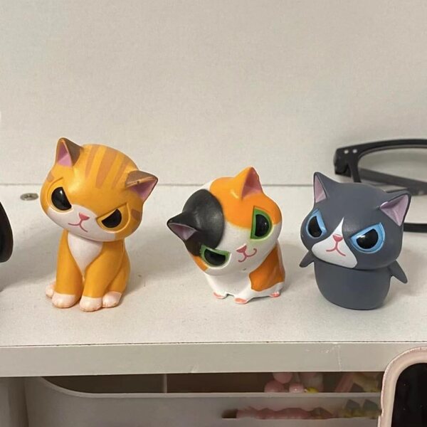 Decorazione Miniatura Gattino in Resina per Scrivania, Casa e Regalo Bambini