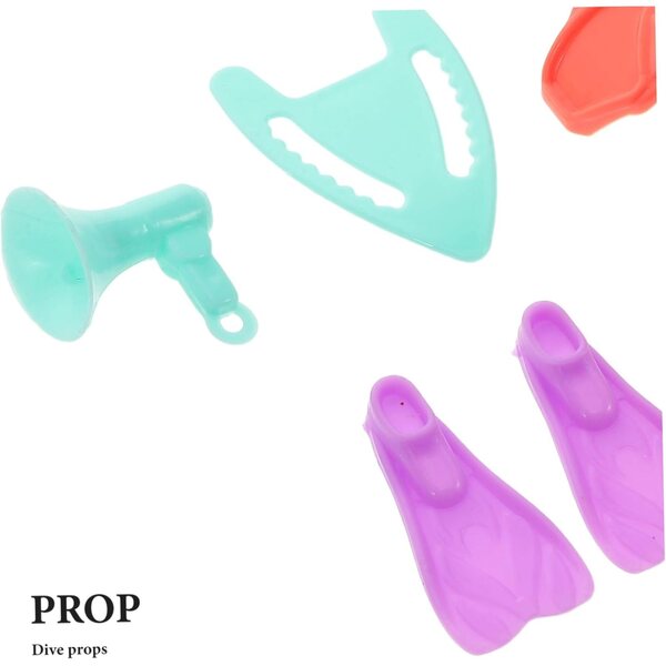 Mikinona 6 set attrezzatura subacquea per bambole con bombola e pinne, colori assortiti