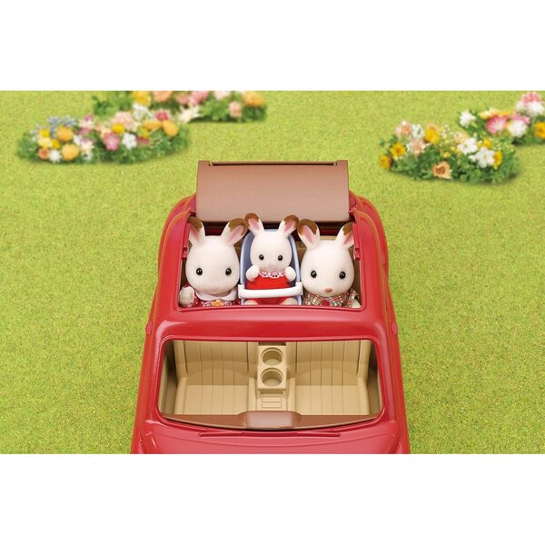 Sylvanian Families Coche Familiar 5 Sitze mit Zubehör und verwandelbar