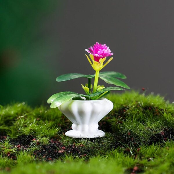 Hemobllo Set vun 8 Miniaturharz Bonsai fir Heem a Gaart Dekoratioun.