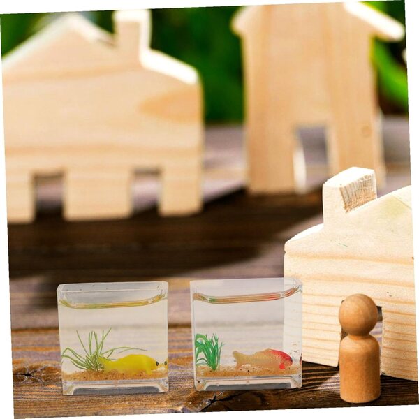 Hemobllo Mini-Aquarium aus Kunstharz, 2 Stück, realistische Dekoration für Puppenhaus und Schreibtisch
