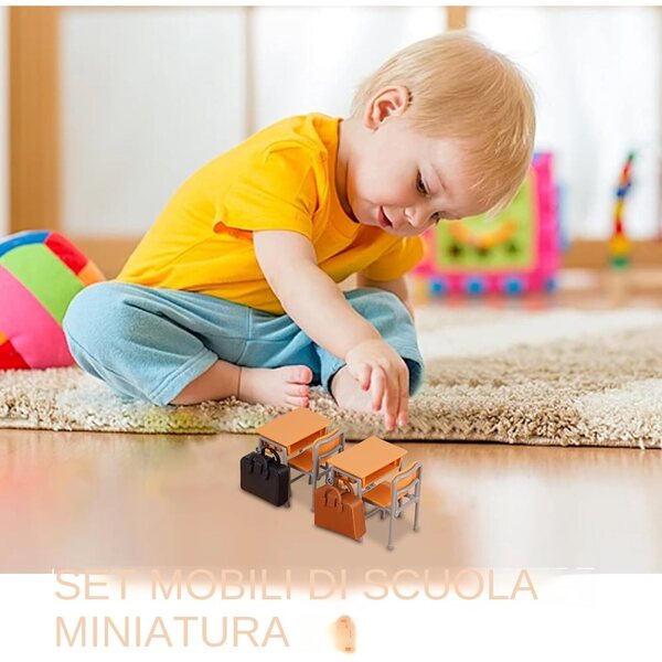 Puppenhaus-Miniaturen – realistische Schreibtische, Rucksäcke und Lerntische