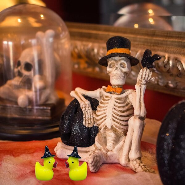 Set vu 50 Halloween Harz Miniaturen mat Hexen Hut fir Heem a Gaart Dekoratioun