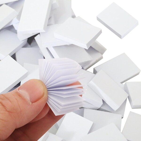 200 Blanko-Minibücher im Maßstab 1:12 für realistische Papierminiaturen im Puppenhaus