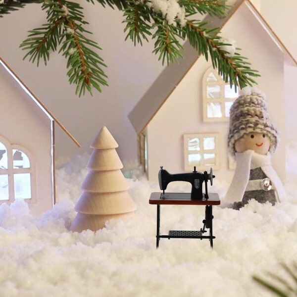 Vaguelly Vintage-Nähmaschinen-Puppenhaus-Miniatur-Zubehörset