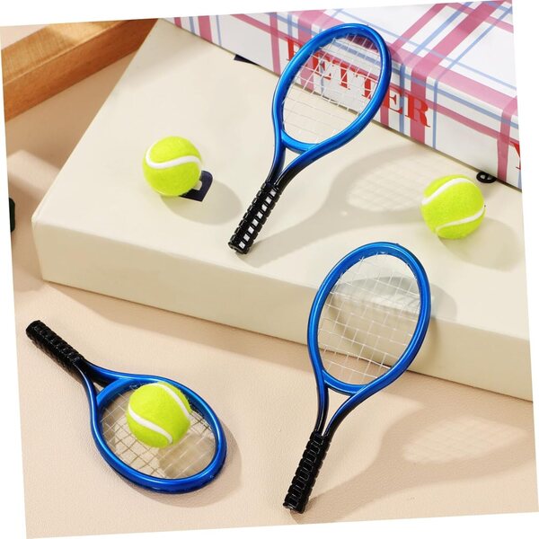 YARNOW Set mit 4 lebensechten Mini-Tennisschlägern zur Dekoration