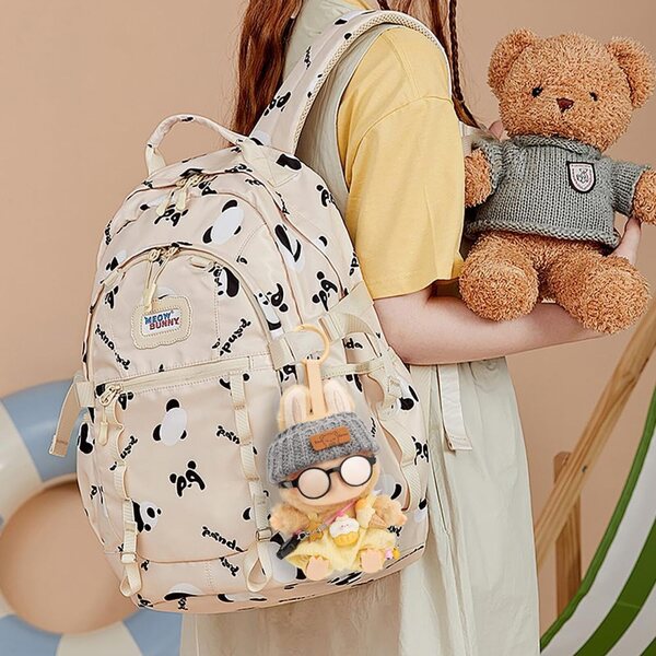 Kleidung für 17 cm große Filzpuppen mit Hut, Brille und Tasche – Fidwall