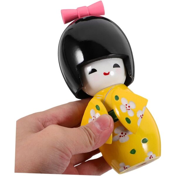 Muñeca kimono japonais en bois, décoration élégante et artisanale pour la maison et le bureau