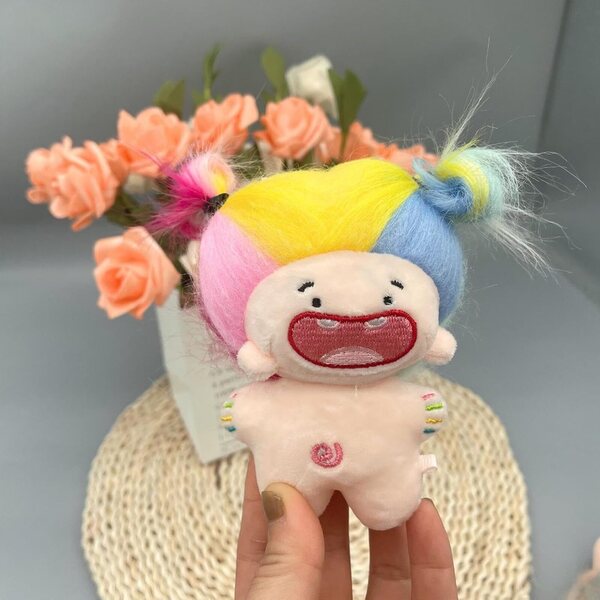 Entzückende 10,5 cm große Plüschpuppe mit buntem Haar, Geschenk für Kinder