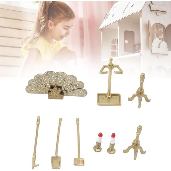 Set Accessori Caminetto Casa delle Bambole in Metallo e Resina con Candeliere e Attrezzi