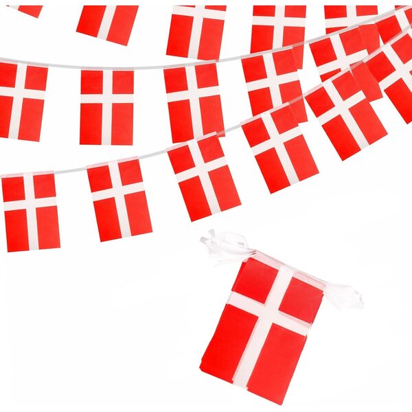 Danish Flags 10 m with 30 resistant flags for party and event decorations