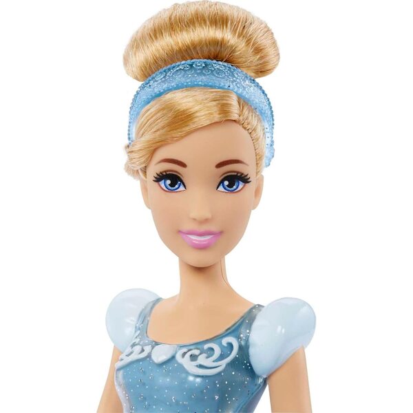 Figurines Disney Princess Merida et Cenicienta avec trajes et accessoires interchangeables +3 ans