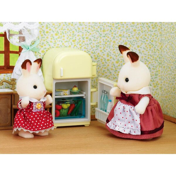 SYLVANIAN FAMILIES - Set Sofá Frasier y Nevera Teri Conejos Schokoladenspielzeug für Kinder