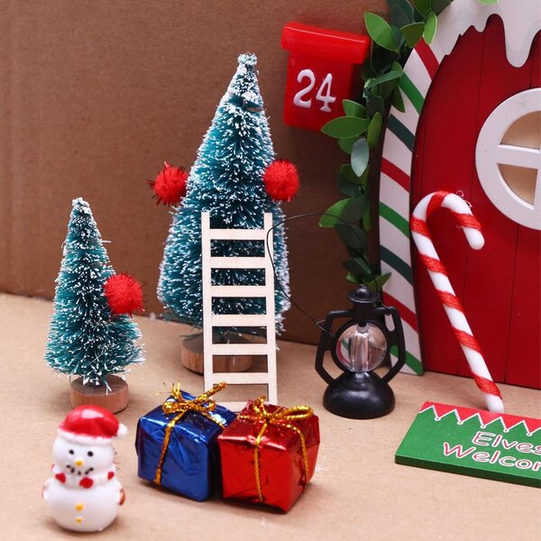 Set gnomi miniatura natalizi con albero per casa delle bambole 1/12 Tmboryuu