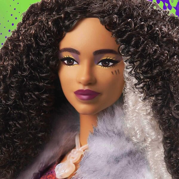 Mattel Disney Zombies 2 - Φιγούρα Willa Lykensen, κούκλα λύκου με 11 αρθρώσεις