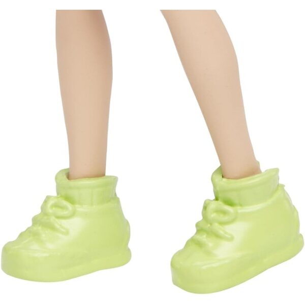 Polly Pocket-Sammelpuppe mit modernem Outfit und farbenfrohen Details