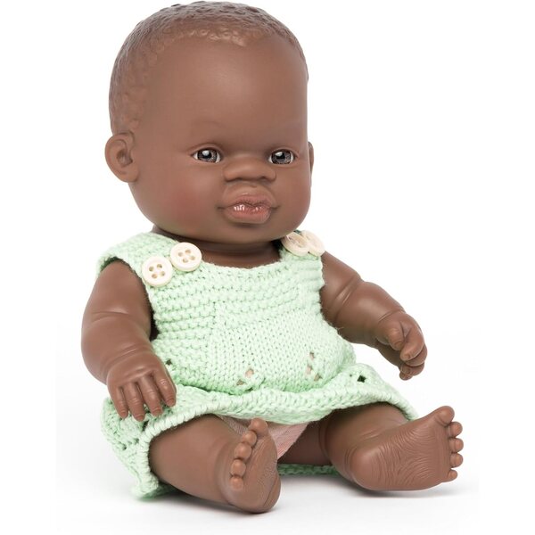Miniland 21 cm große afrikanische Puppe aus weichem Vinyl mit grünem Kleid – Spiel inklusive