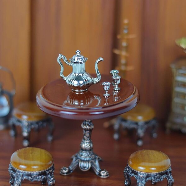 Set Vintage Tavolino Rotondo con 4 Sedie Miniatura 1:12 per Case delle Bambole