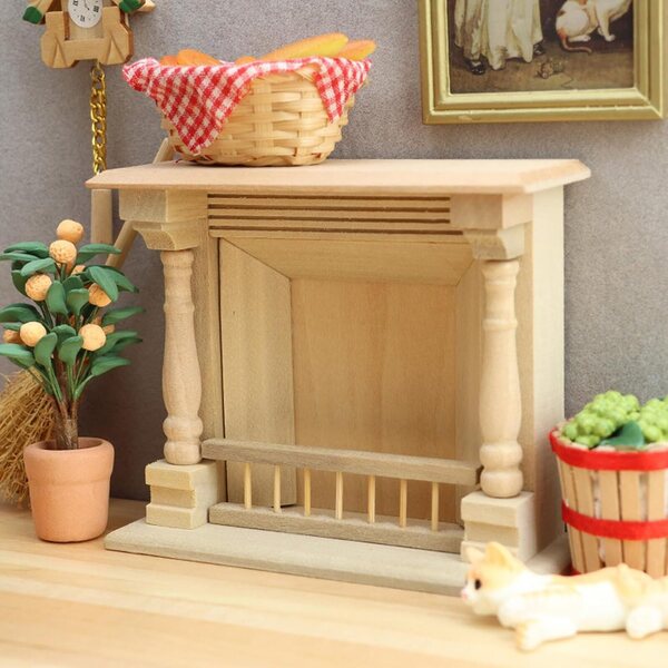 Caminetto in miniatura 1:12 in legno naturale per case delle bambole e modellismo