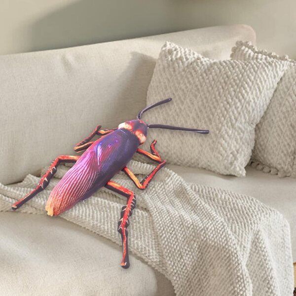 „Toyvian Cushion Simulation Cockroach“ tikroviškas ir linksmas žaislas