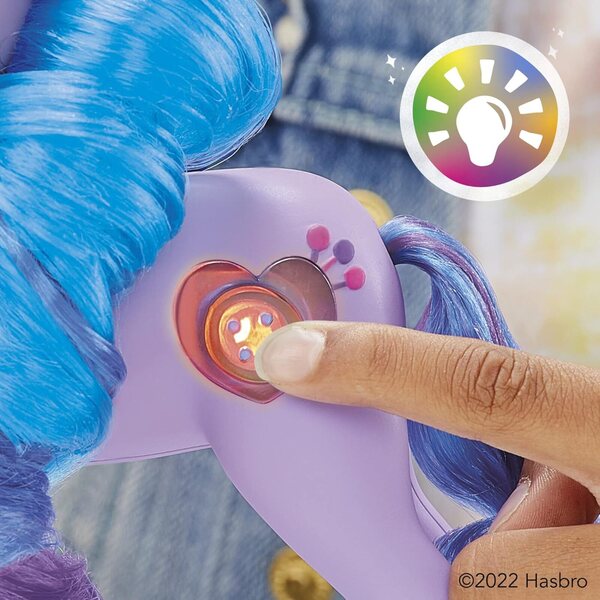 My Little Pony Izzy Moonbow 20+ réactions avec musique, lumières et accessoires pour enfants