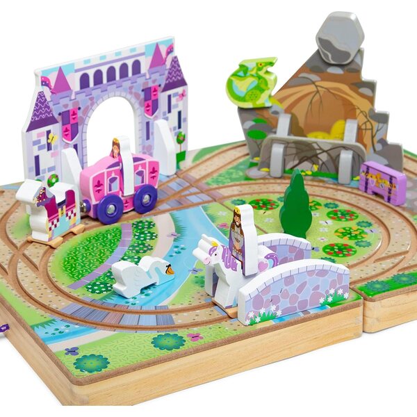 Dřevěné stolní království Melissa & Doug s 19 kusy a přenosným pouzdrem