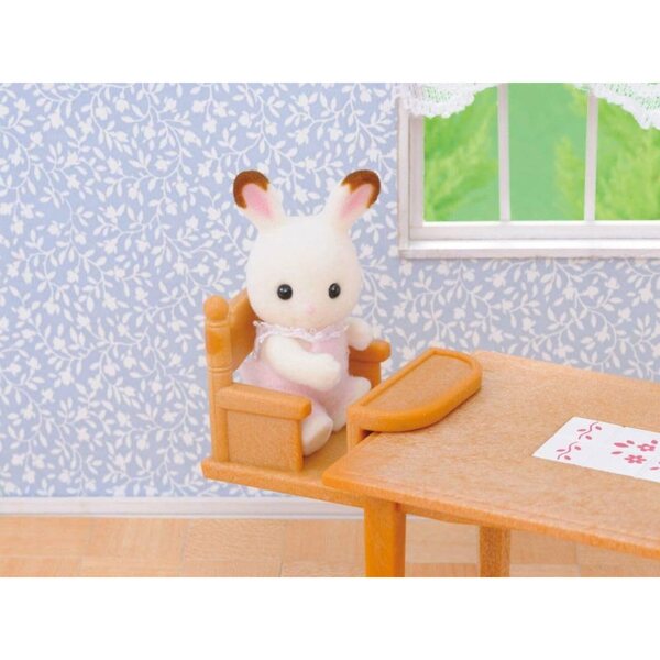 Sylvanian Families 4506 Esstisch-Set aus Holz für Puppenhaus