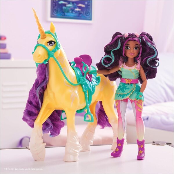 Кукла за обличане Unicorn Academy Ava 24 см със 7 аксесоара за деца на 4 и повече години