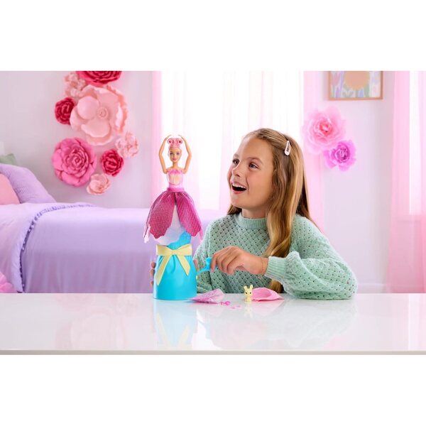 Barbie Petal Pop Duftpuppe im rosa Tulpenkleid mit Accessoires und Überraschungen