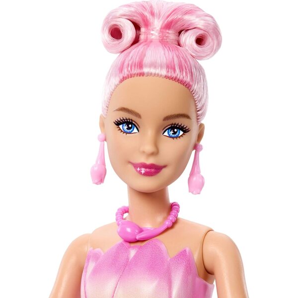 Barbie Petal Pop Duftpuppe im rosa Tulpenkleid mit Accessoires und Überraschungen