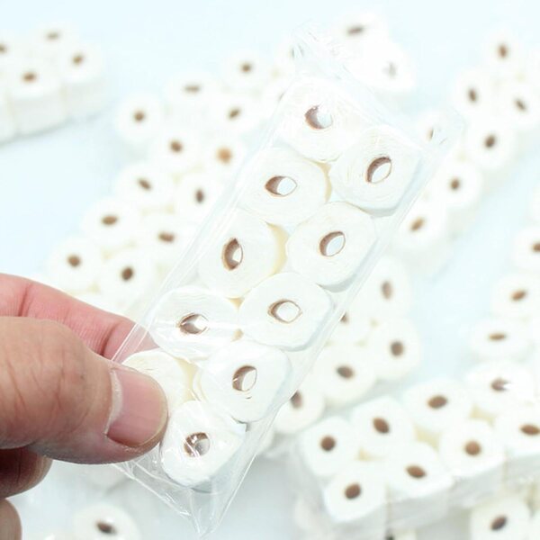 Miniature rotoli di carta igienica per casa delle bambole set da 10 pezzi in carta simulata