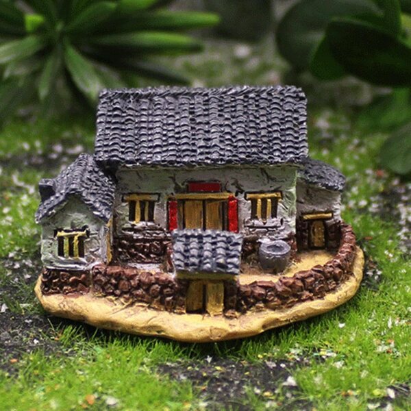 Ornamente für Landhaus aus Kunstharz mit Strohdach, Set mit 2 rustikalen Mini-Dekorationen, 6 x 4,7 x 3,5 cm