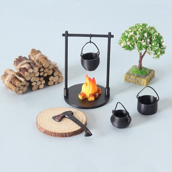 Puppenhaus-Miniatur-Campingzubehör-Set mit Lagerfeuer und detailliertem Holz