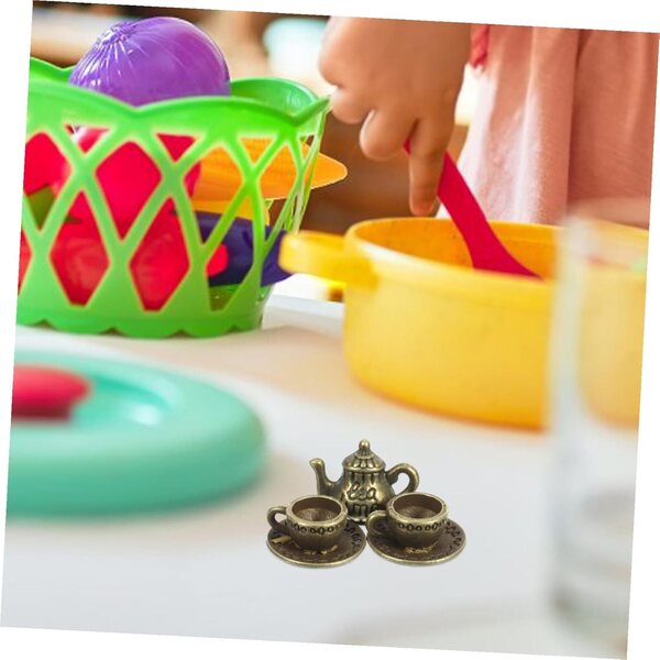 STOBAZA Mini-Wasserkocher und Teetasse aus Zinklegierung für Puppenhaus und Dekoration