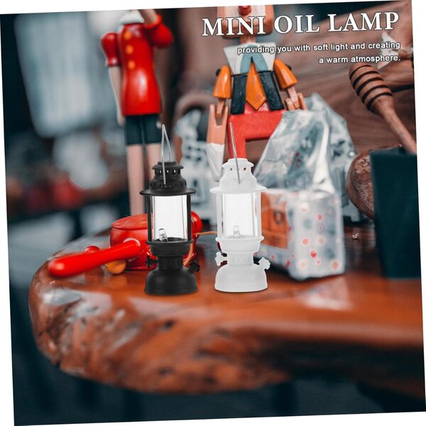 STOBAZA 2 Miniature Lanterne a Petrolio Vintage per Casa delle Bambole con Luce LED