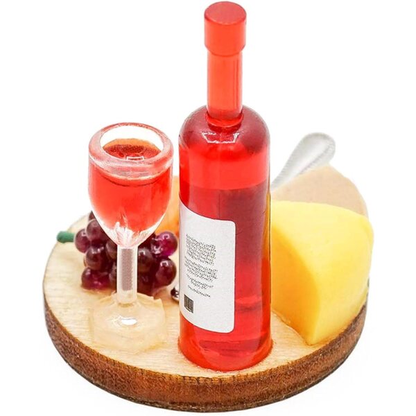Küchenminiatur 1:12 Wein und Käse aus Holz zur Puppenhausdekoration