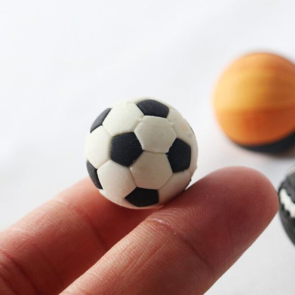 Mini Calcioballe per Case delle Bambole Didiseaon, 12 Pezzi, Mini Sport in Gomma